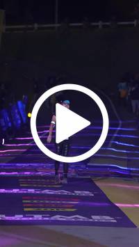 BIB:  <button type="button" onclick="openModal(27271645)" class="btn btn-primary btn-sm float-right" data-toggle="modal" data-target=".modal-high-quality">
                <i class="fa fa-download"></i> Download
                </button>